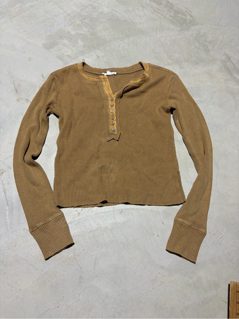 Oli & Hali Long Sleeve Henley Thermal Top medium